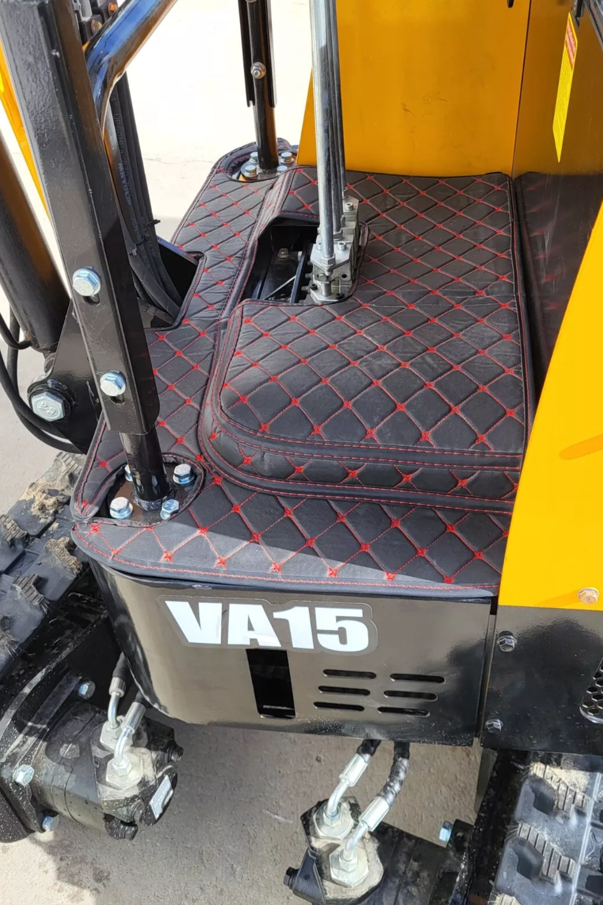 MIVA VA15 1.5 Ton Mini Excavator