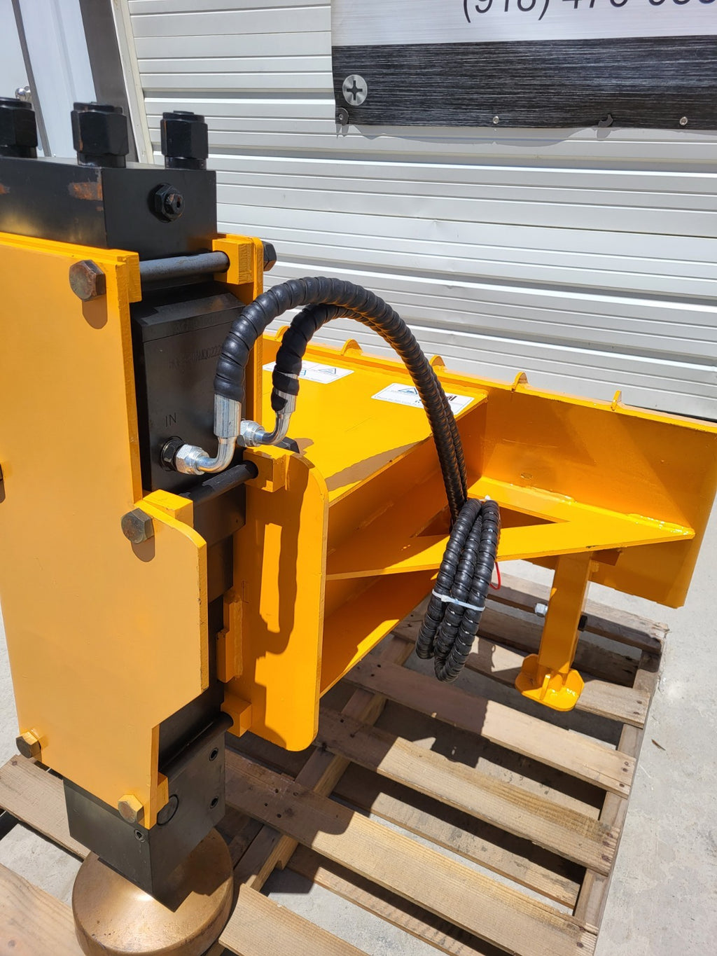 680 Hydraulic Post Driver