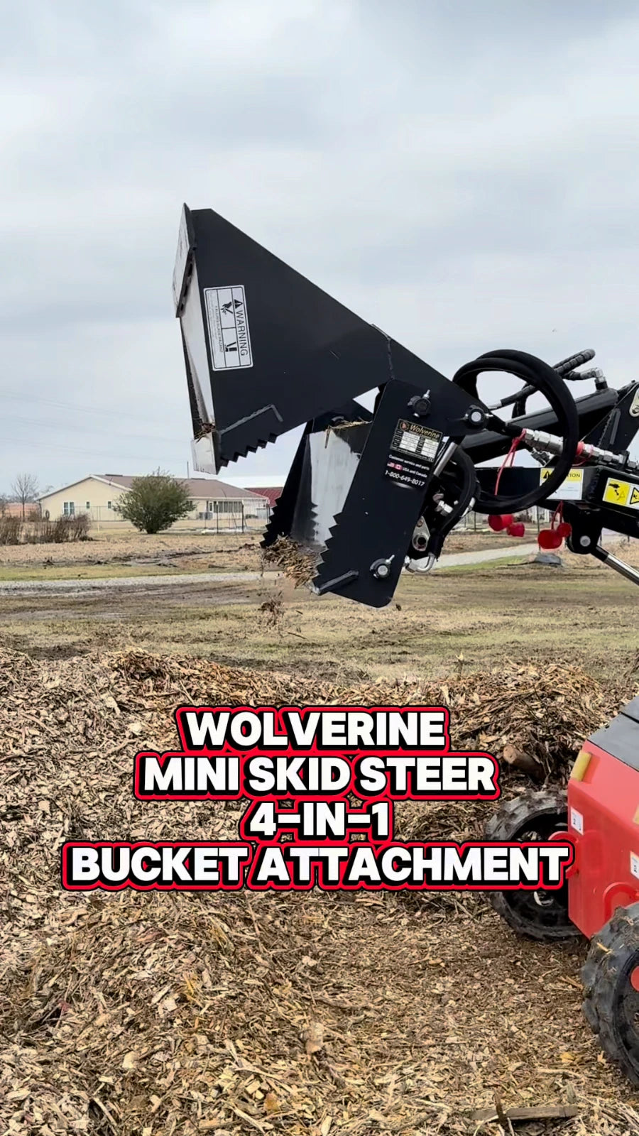 Mini Skid Steer 4-in-1 Bucket