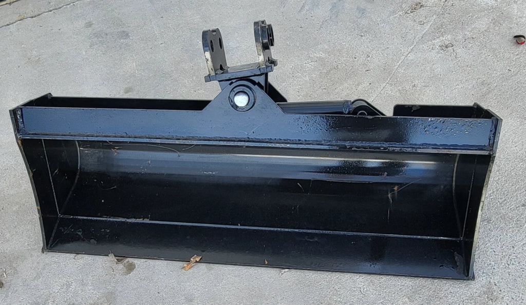40″ Mini Excavator Tilting Bucket (.8–1.5 Ton)