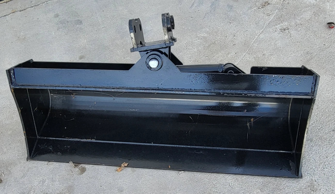 40″ Mini Excavator Tilting Bucket (.8–1.5 Ton)