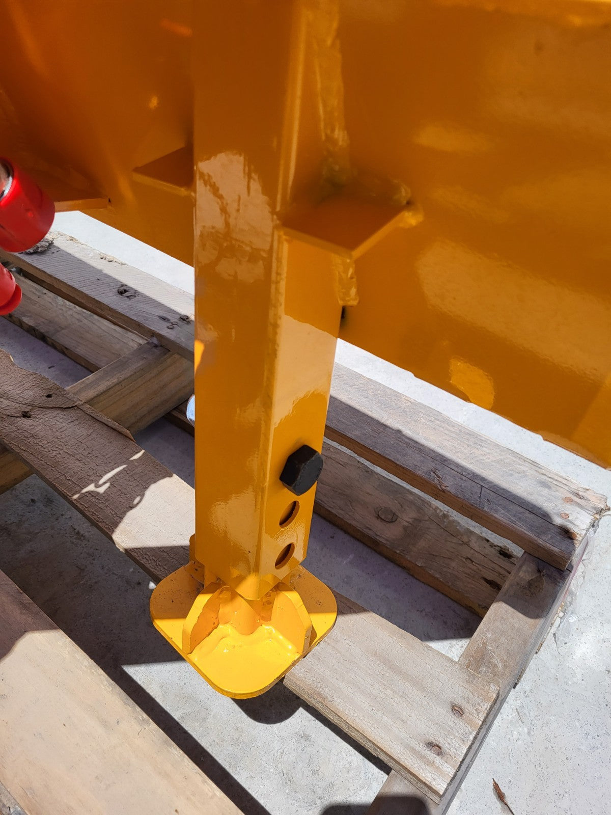 680 Hydraulic Post Driver