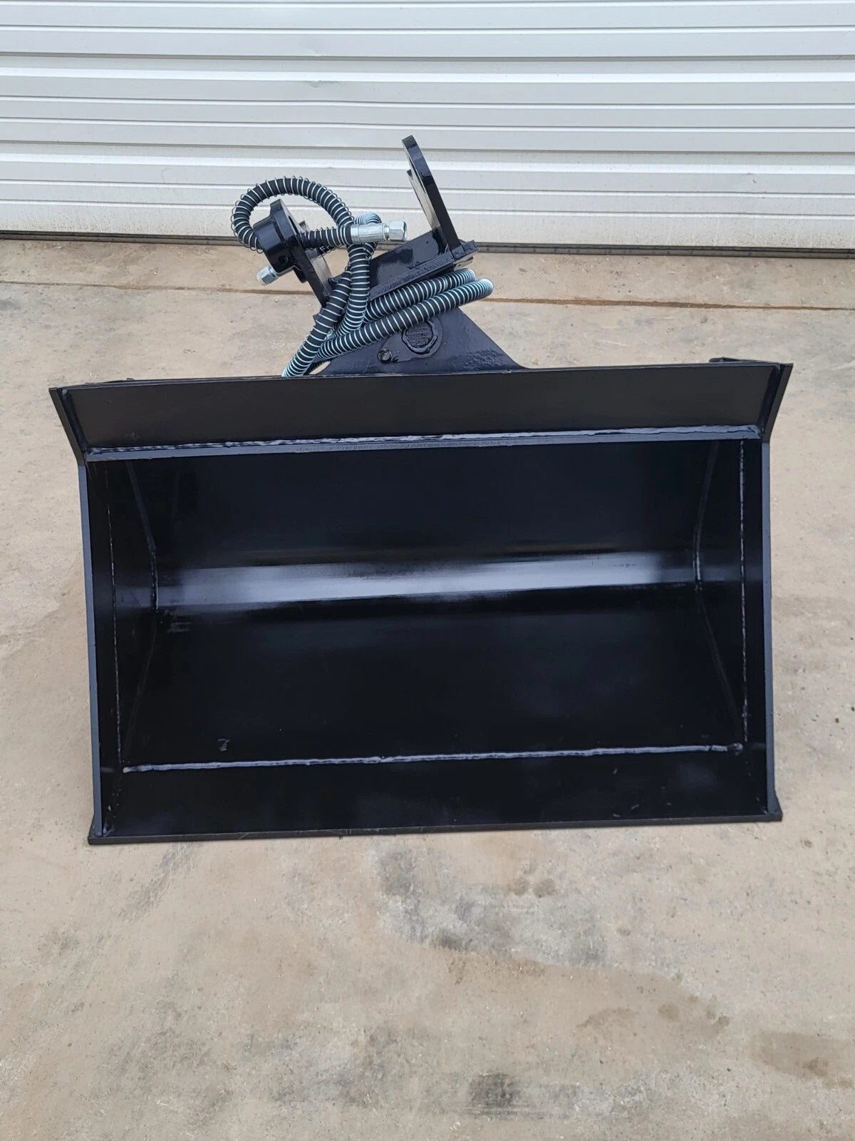 Future 5T Hydraulic Tilt Bucket