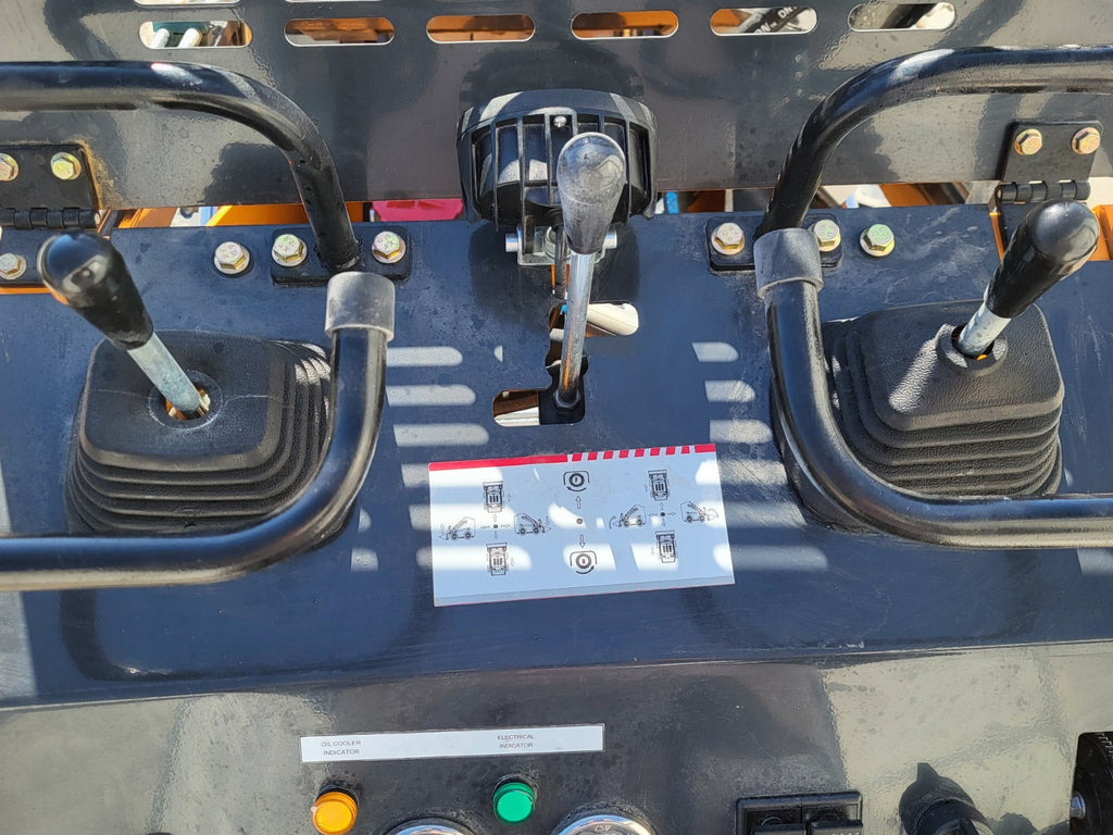 ATS-T460 Mini Skid Steer