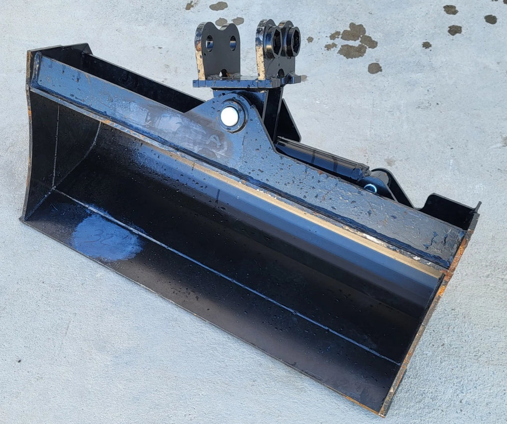 32″ Mini Excavator Tilting Bucket (.8–1.5 Ton)