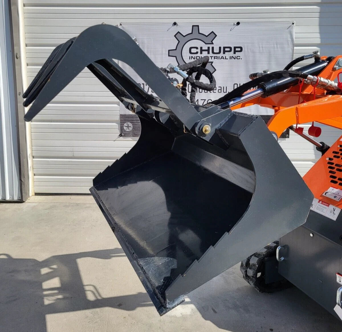 44″ Mini Skid Steer Grapple Bucket