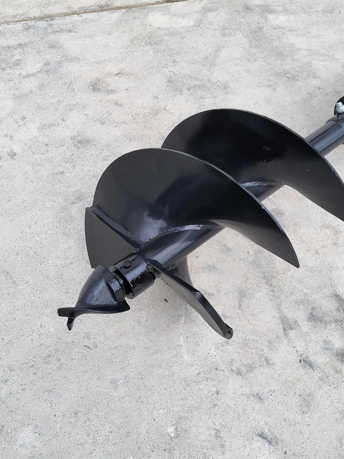 Mini Excavator Hydraulic Auger, 16″ Bit (.8–1.5 Ton)