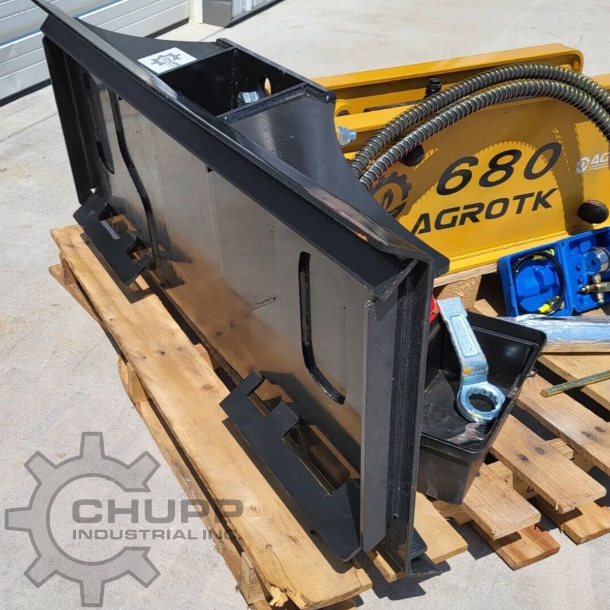 AGROTK 680 Hammer