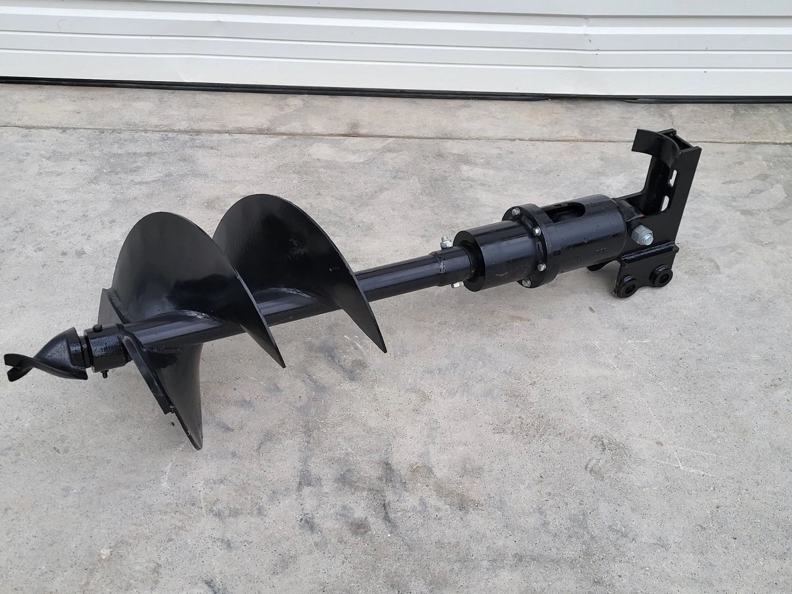Mini Excavator Hydraulic Auger, 16″ Bit (.8–1.5 Ton)