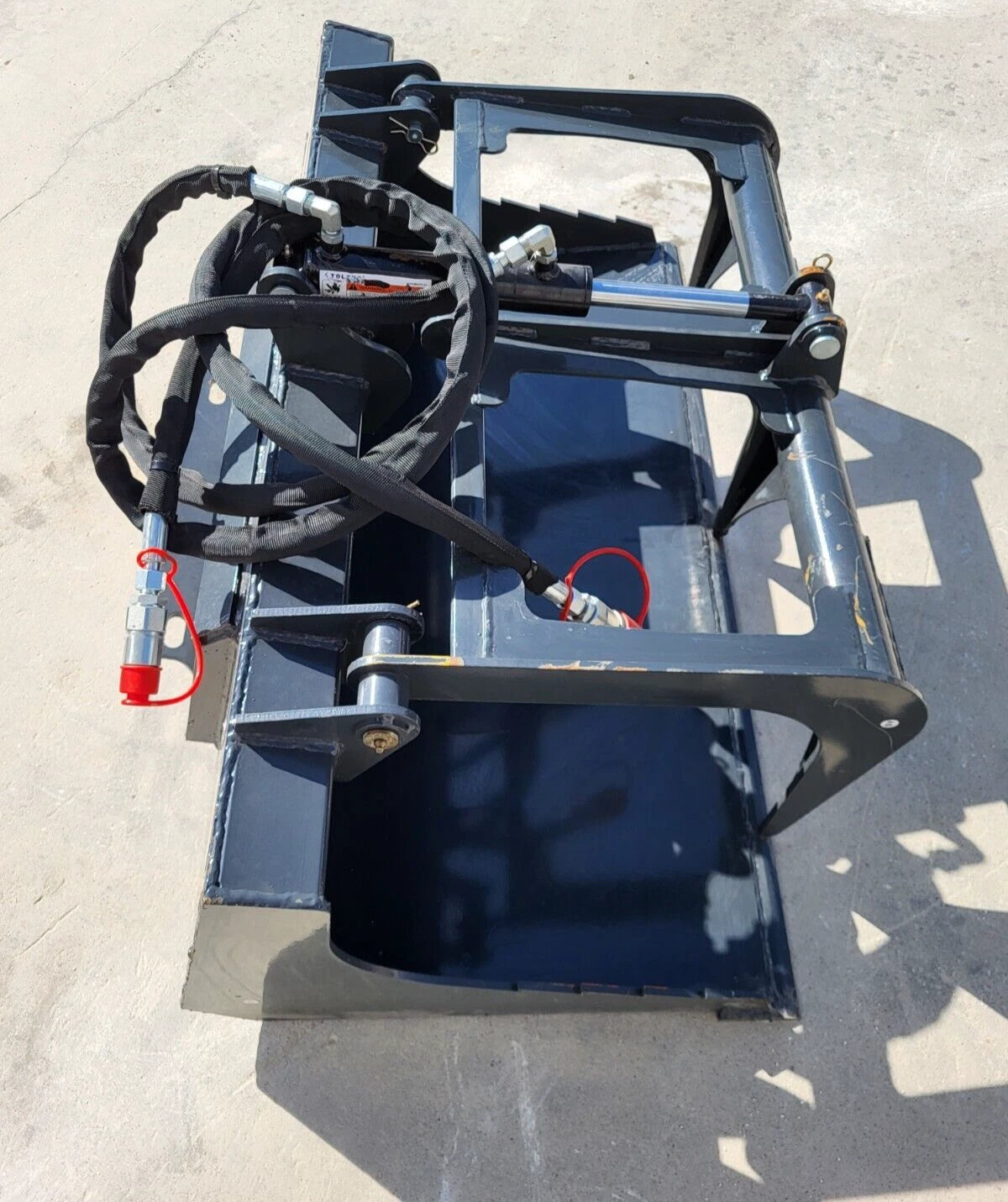 44″ Mini Skid Steer Grapple Bucket