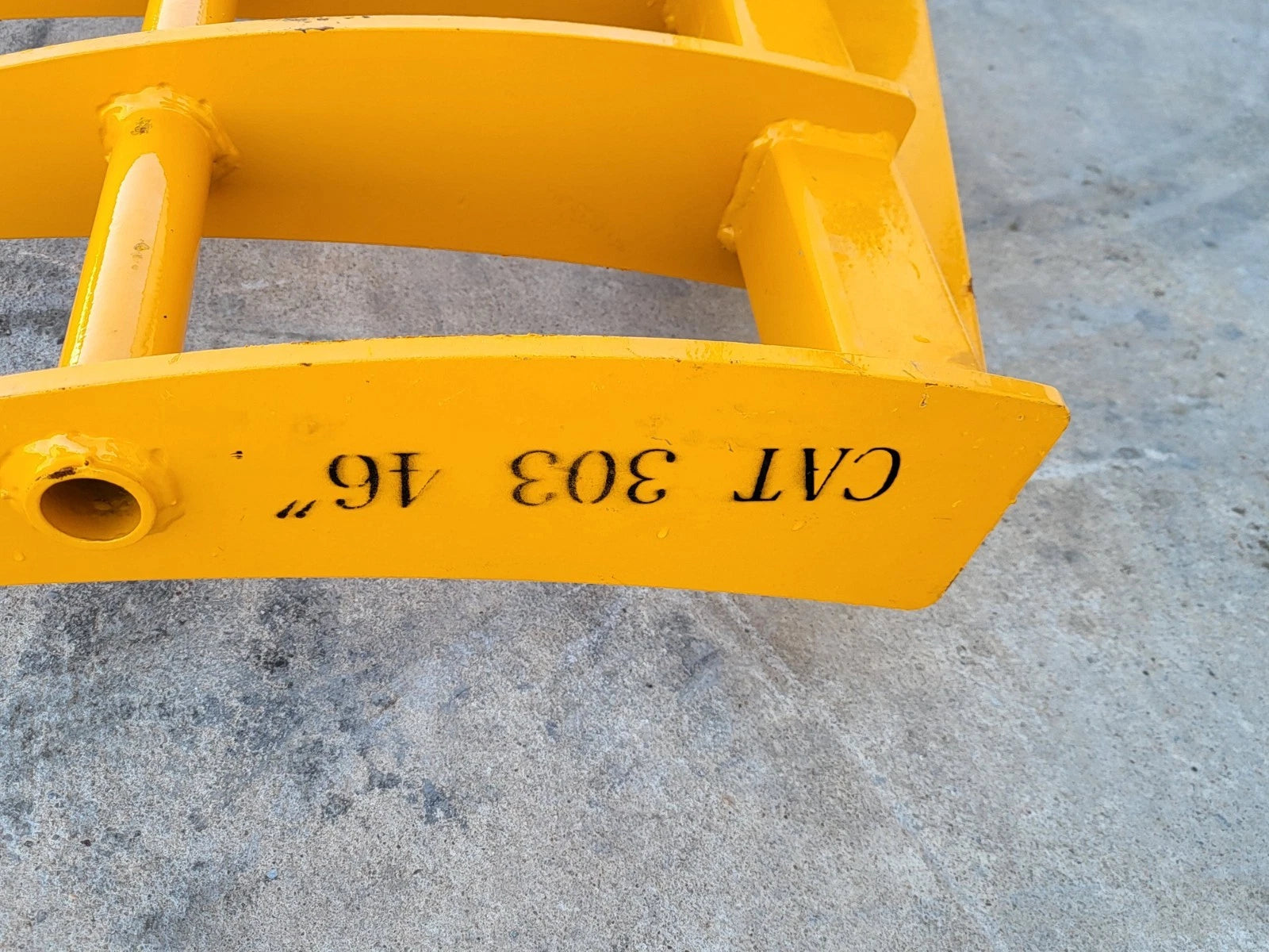 Future 46″ Excavator Rake (Fits CAT 303)