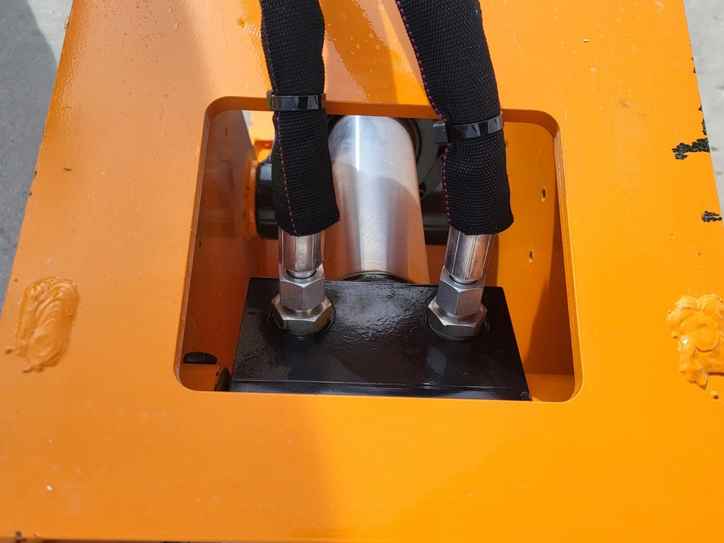 Wolverine 8T Hydraulic Thumb