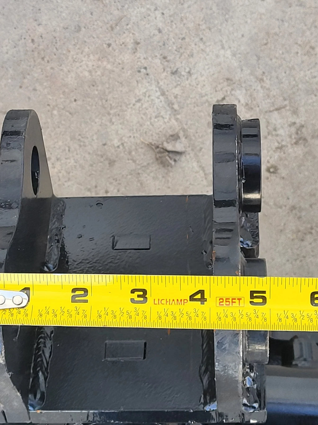 40″ Mini Excavator Tilting Bucket (.8–1.5 Ton)