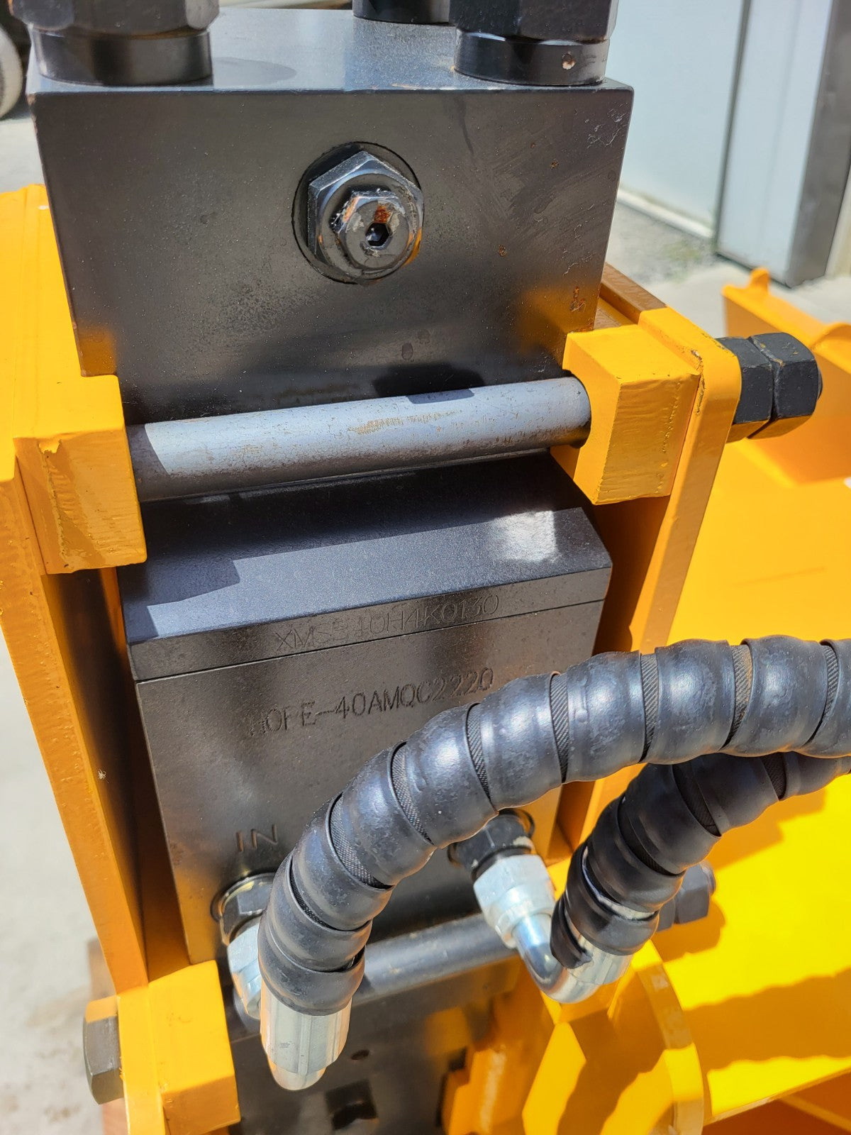 680 Hydraulic Post Driver