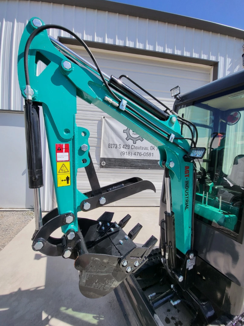 Enclosed Cab MH13RX 1 Ton Mini Excavator