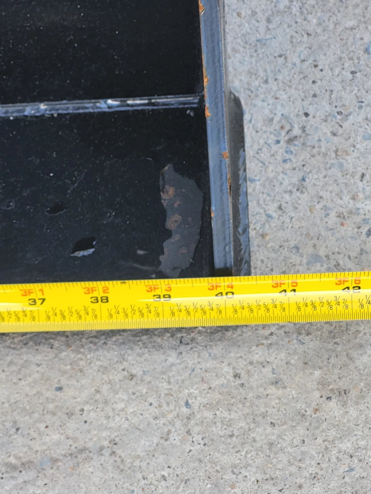40″ Mini Excavator Tilting Bucket (.8–1.5 Ton)
