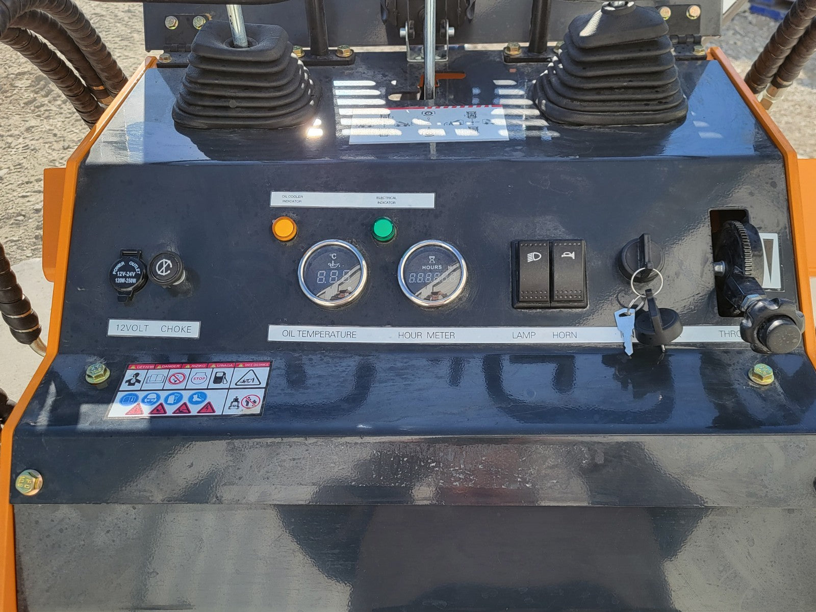 ATS-T460 Mini Skid Steer