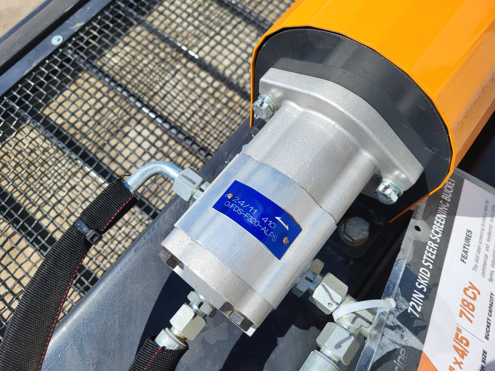 Wolverine 72" Vibrating Soil Screening Bucket