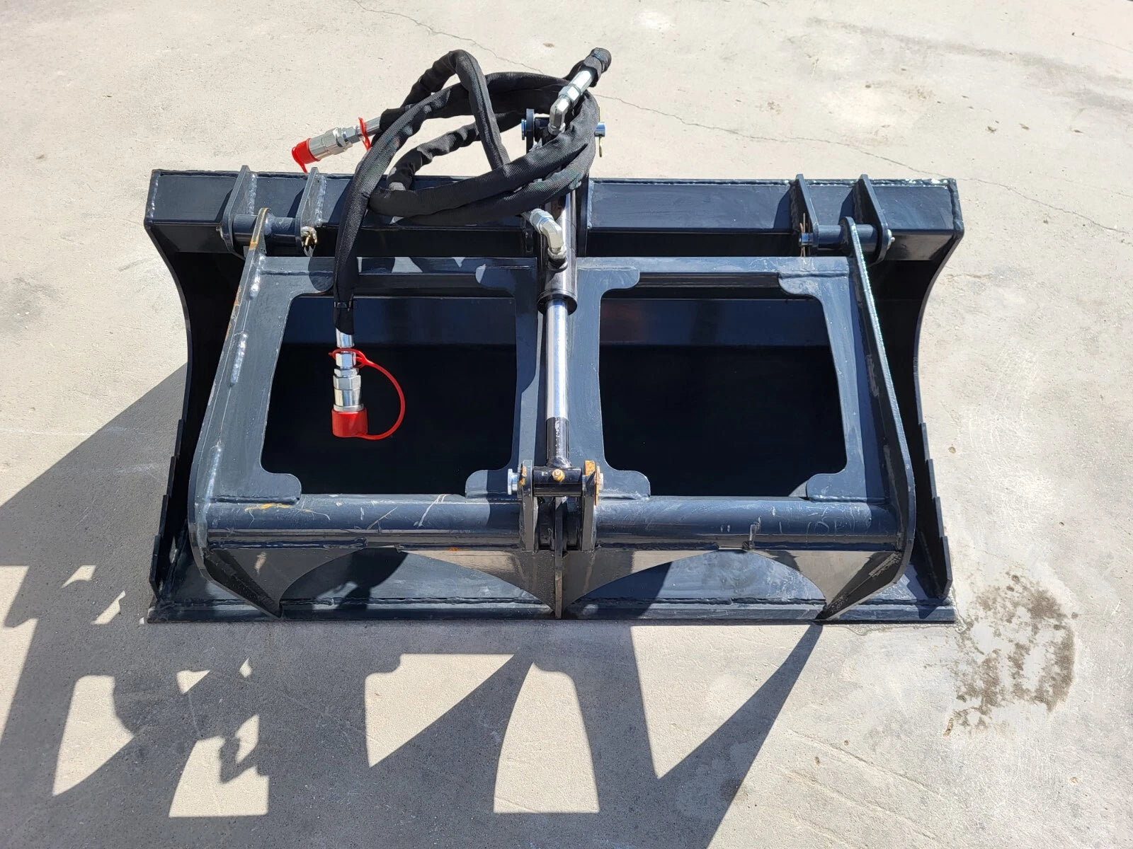 44″ Mini Skid Steer Grapple Bucket