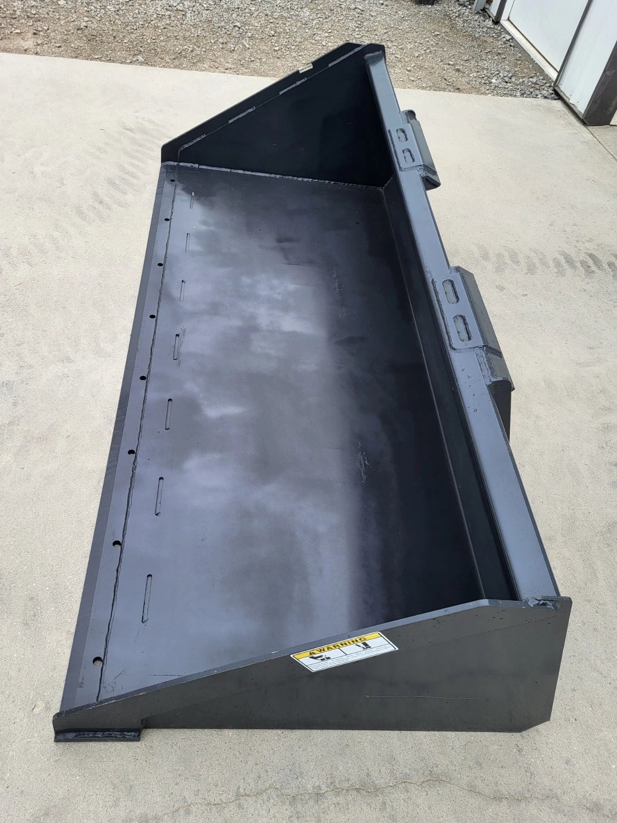 Wolverine 84″ Heavy Duty Bucket