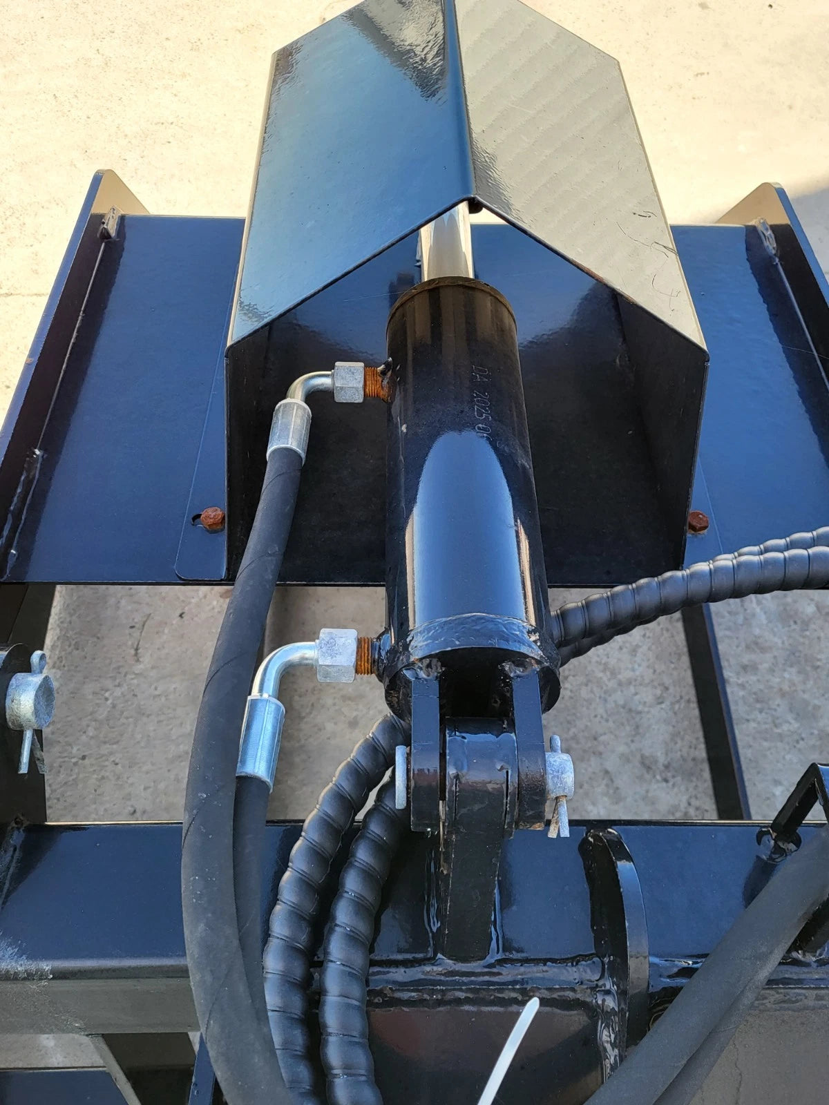GIYI 72″ Root Grapple Bucket